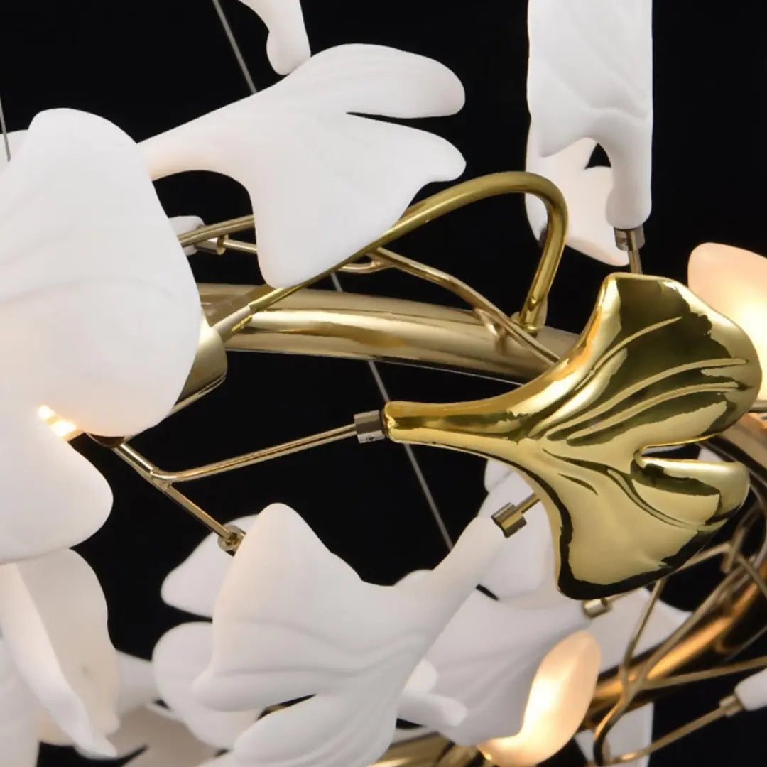 Lustre Dorée Métal Et Céramique Florale - Maison Lumina