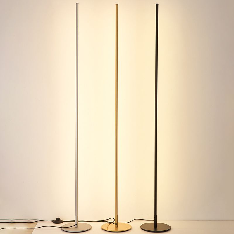 Ray Simple Linéaire LED Lampadaire Or Noir Métal Gel de Silice Salon Chambre - Neutralighting