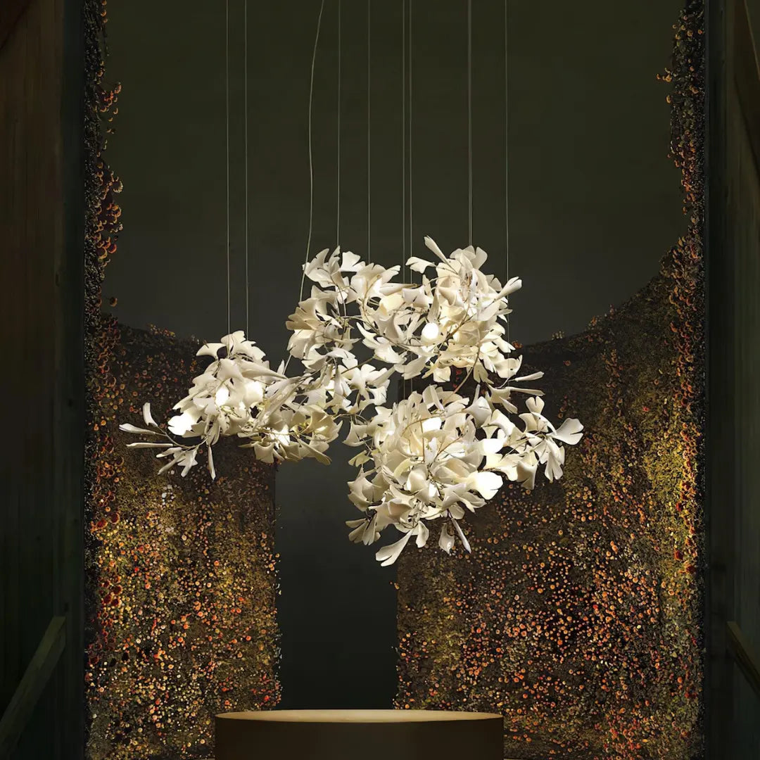 Suspension Florale En Métal Doré - Maison Lumina