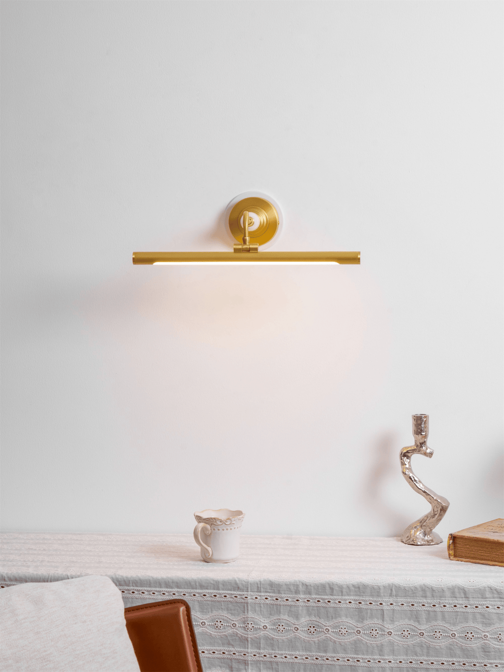 Stellar Applique Murale Linéaire Élégante - Neutralighting