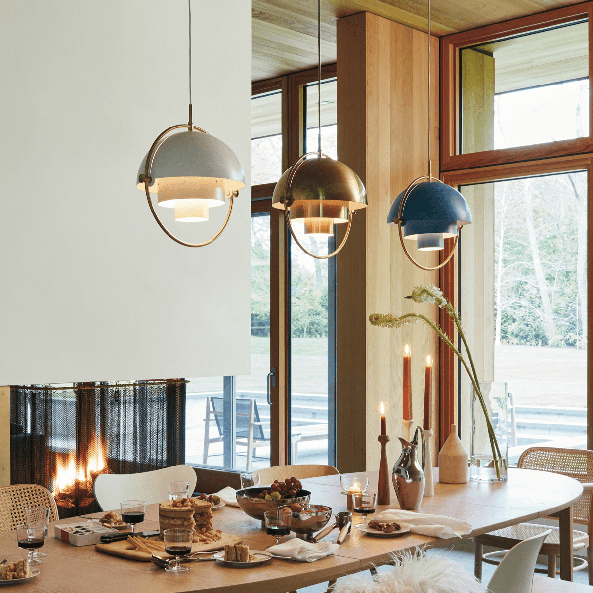 Deformed Ball Pendant Light – detail 2