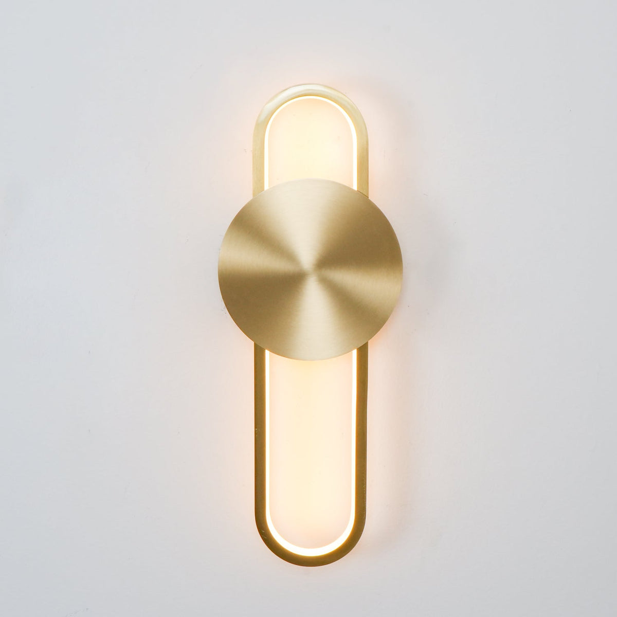 Fable Applique Murale Minimaliste en Laiton Moderne - Neutralighting