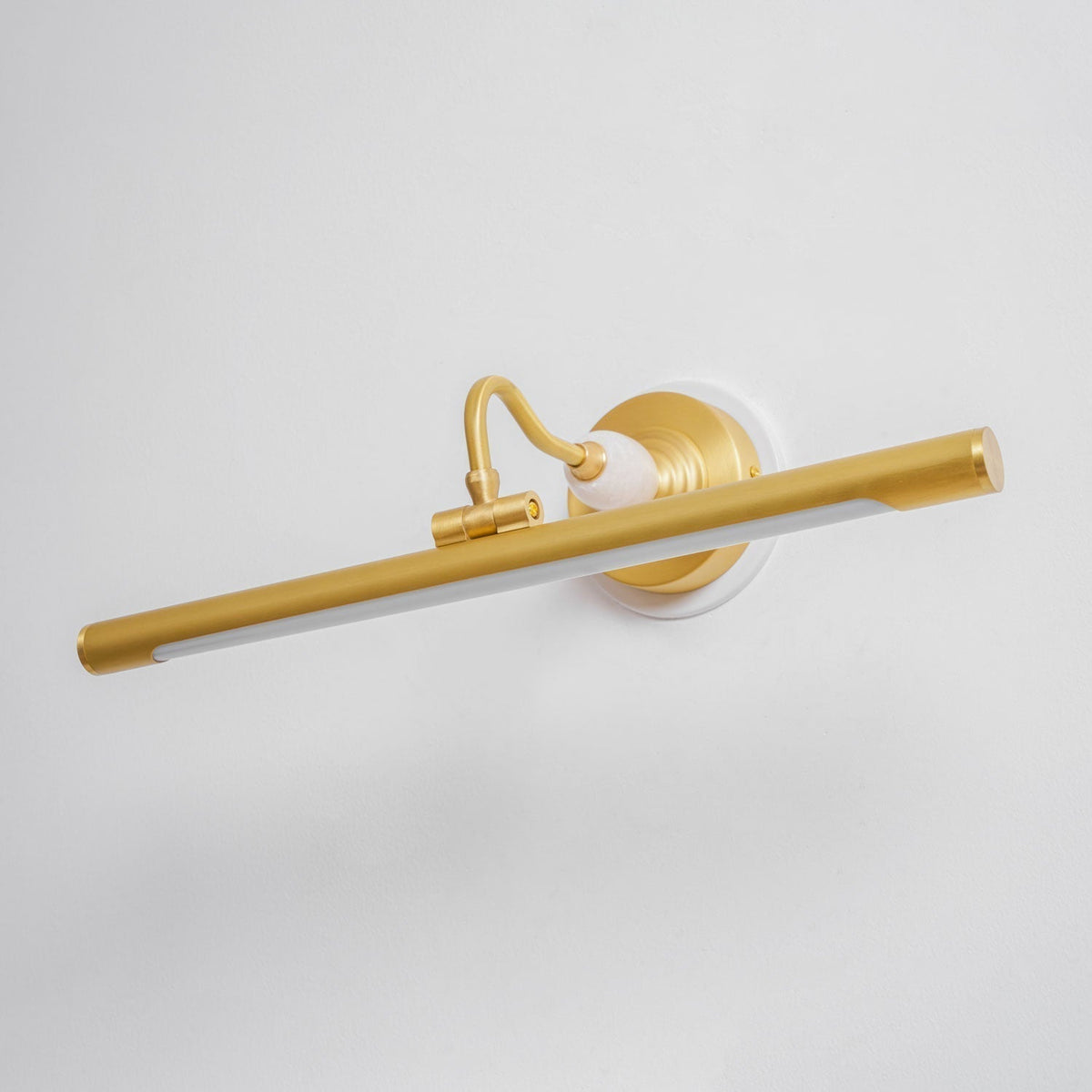Stellar Applique Murale Linéaire Élégante - Neutralighting