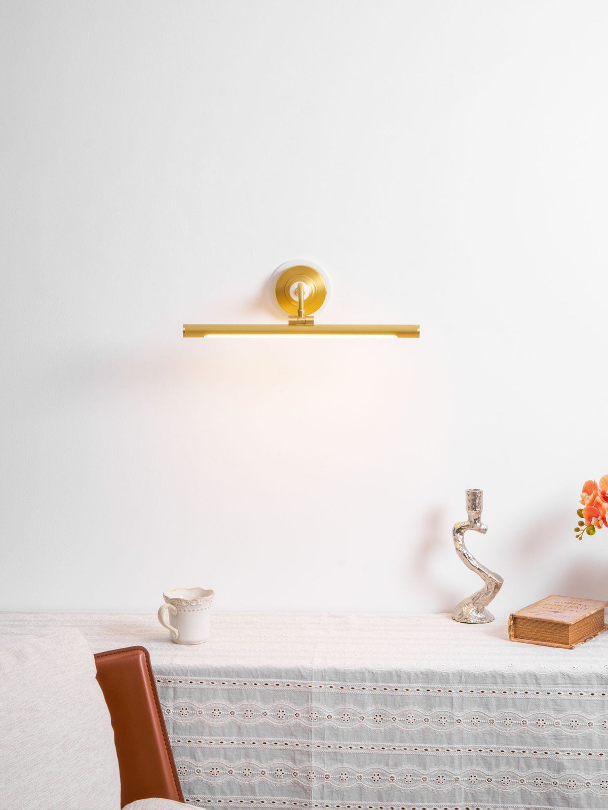 Stellar Applique Murale Linéaire Élégante - Neutralighting