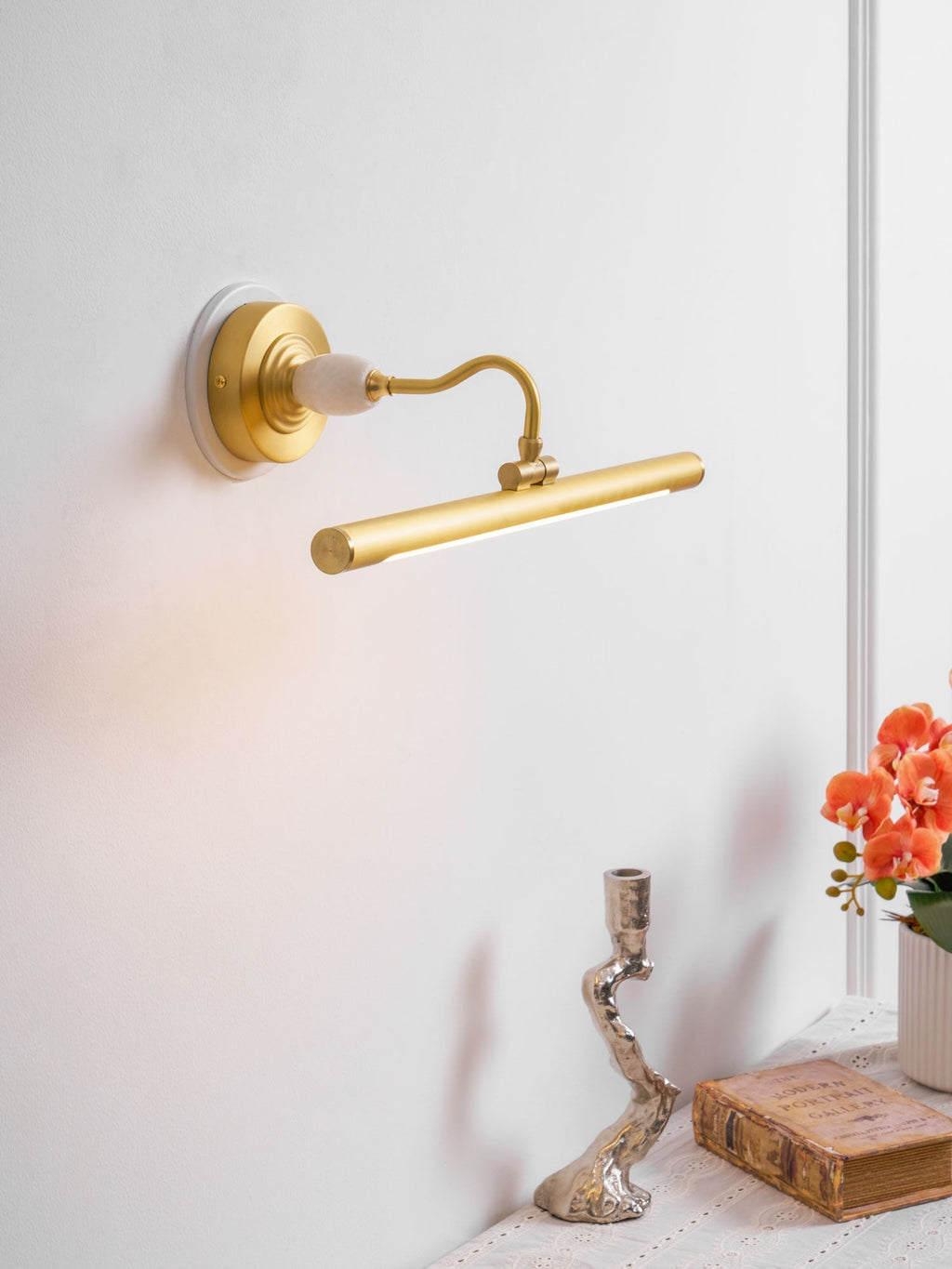 Stellar Applique Murale Linéaire Élégante - Neutralighting