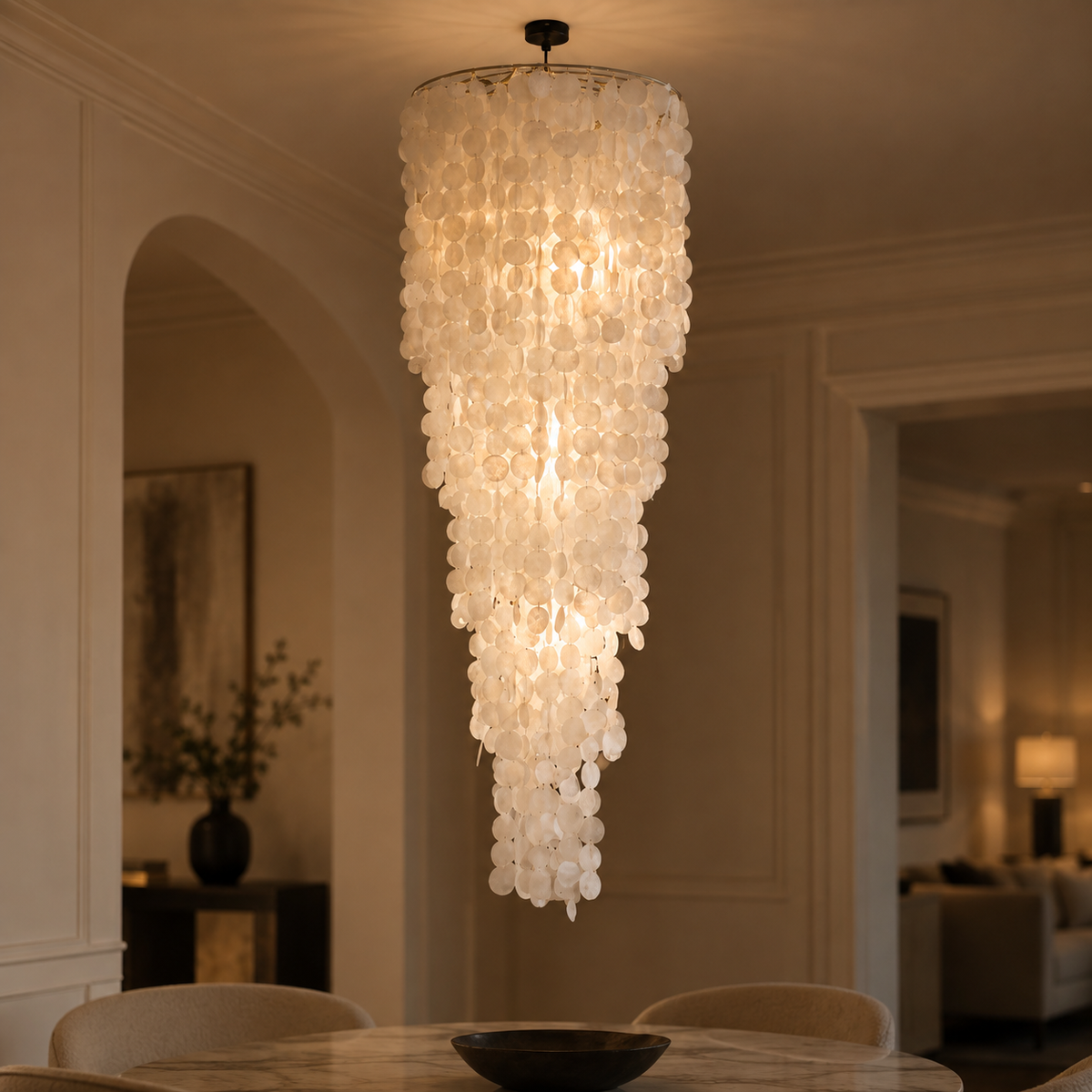 Cascade — Lustre suspendu en nacre