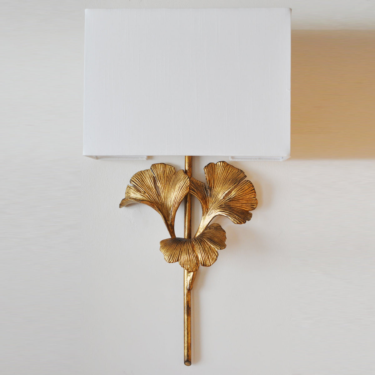 Daisy Applique Murale Feuille de Ginkgo - Neutralighting