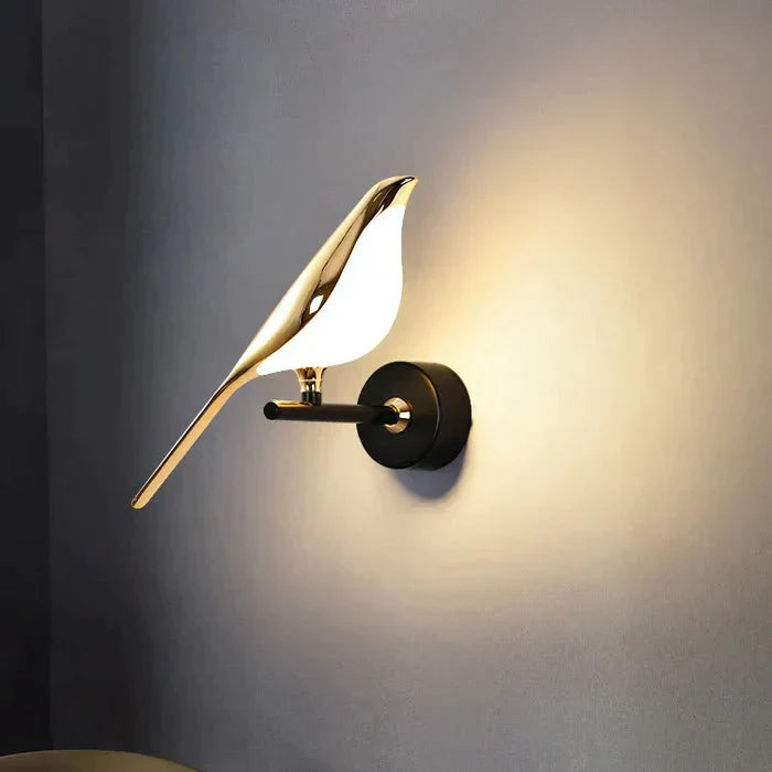 Applique Oiseau Doré Stylisé - Maison Lumina