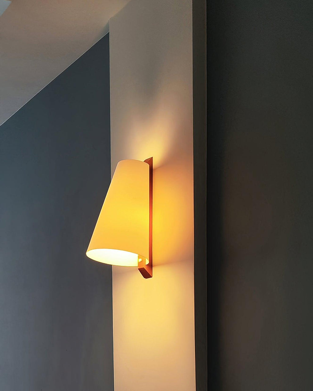 Miriam Applique Murale Plastique Minimaliste Moderne - Neutralighting