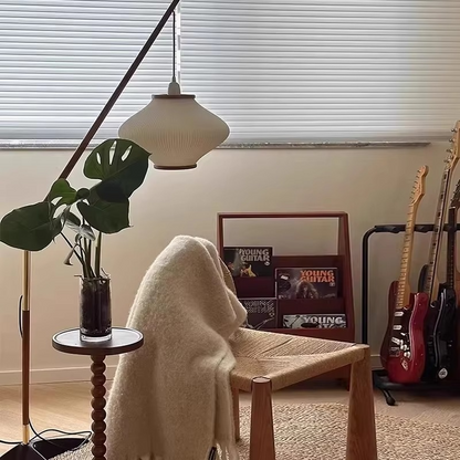 Lampadaire Élancé Médiéval - Maison Lumina