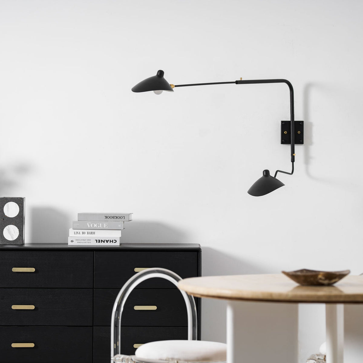 Lustra Applique Murale Élégante à Un Bras - Neutralighting