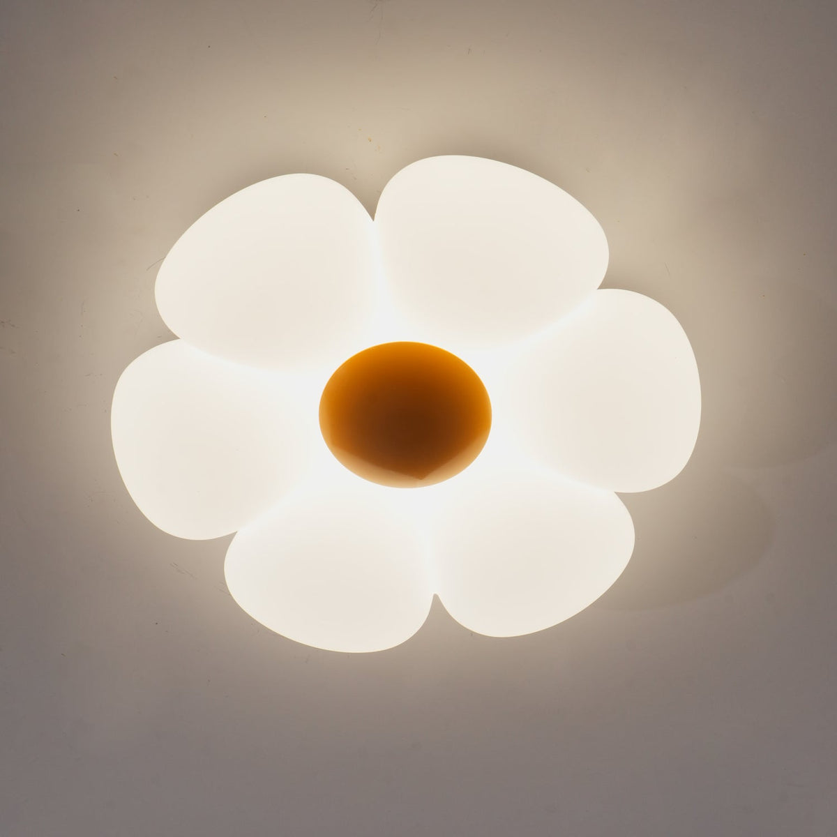 Solara Plafonnier Fleur à Six Pétales pour Chambre d'Enfant - Neutralighting