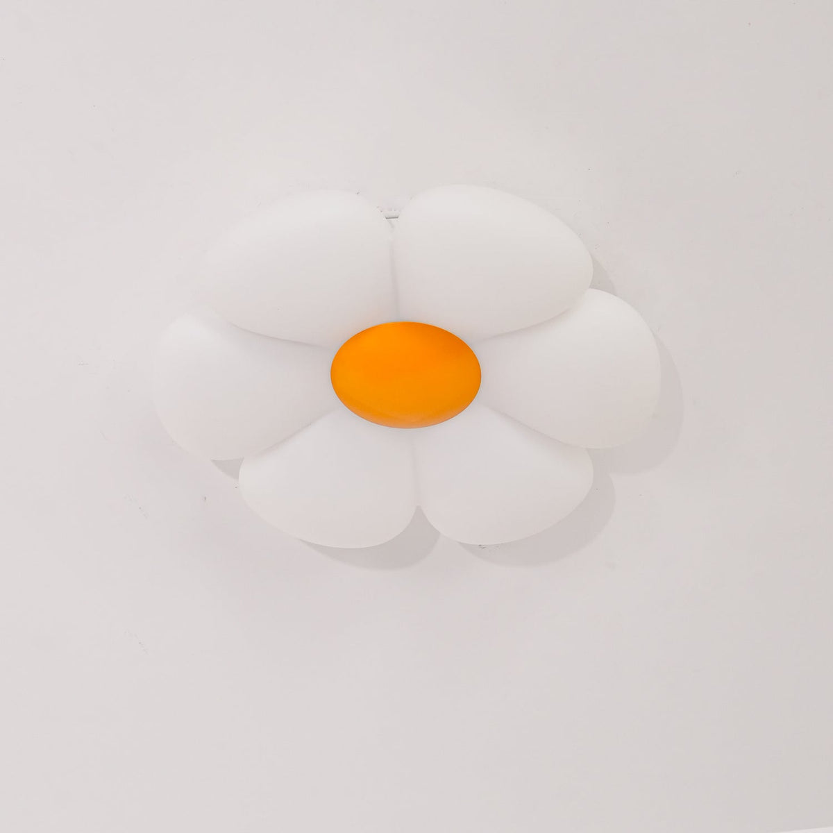 Solara Plafonnier Fleur à Six Pétales pour Chambre d'Enfant - Neutralighting