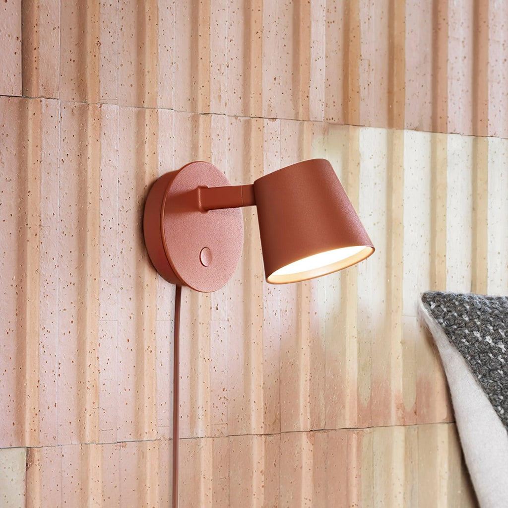Olmirara Modern Minimalist Plug-In Wall Lamp - Neutralighting