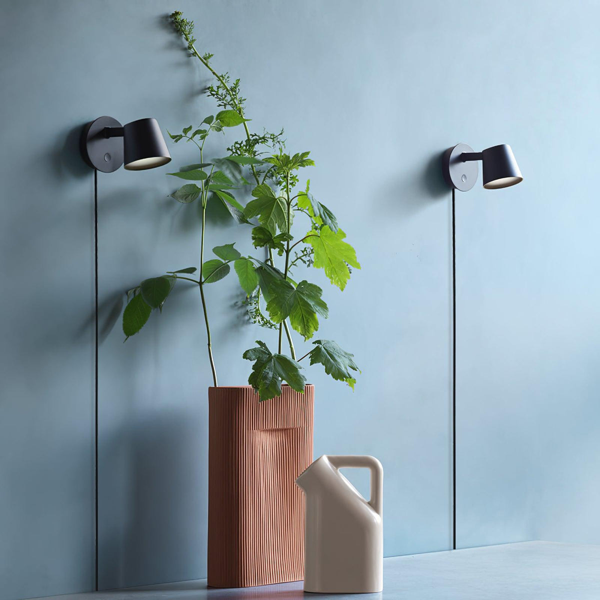 Olmirara Modern Minimalist Plug-In Wall Lamp - Neutralighting