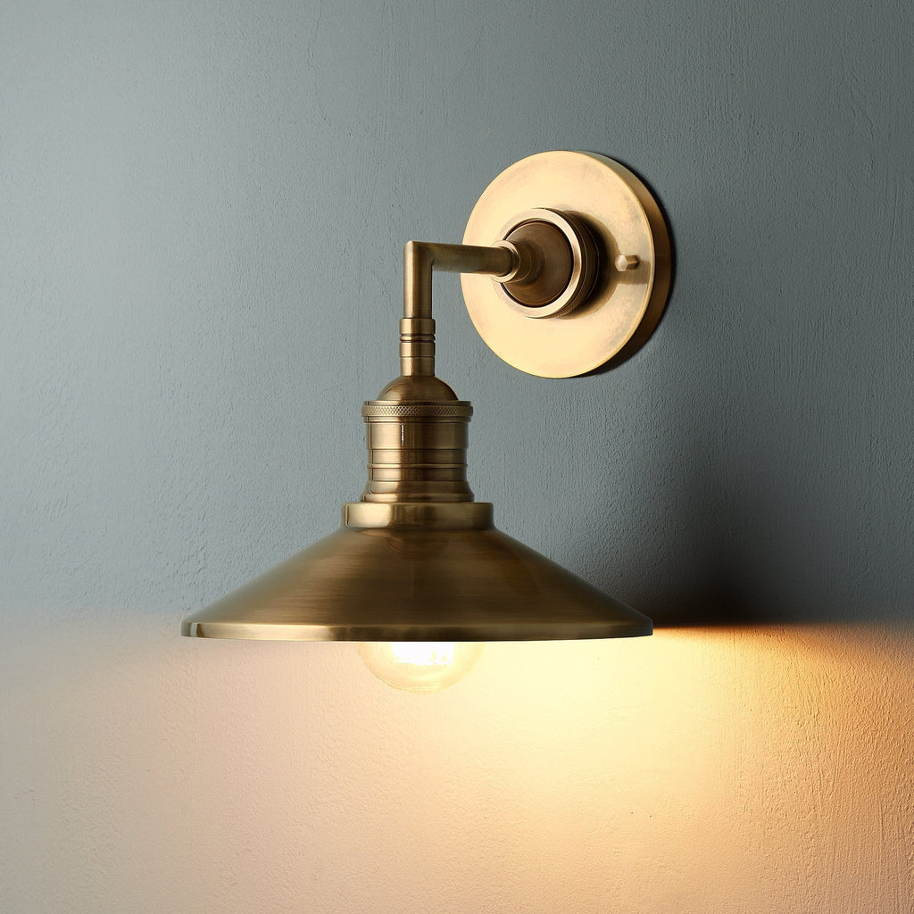 Isadora Applique Murale Intérieure en Laiton - Neutralighting