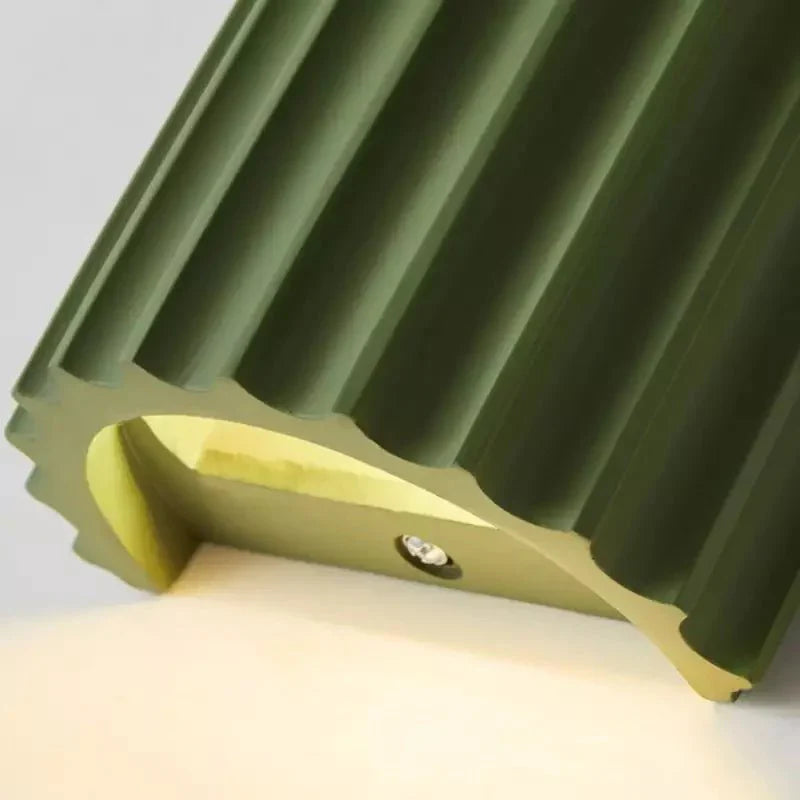 Applique Macaron Colorée - Maison Lumina